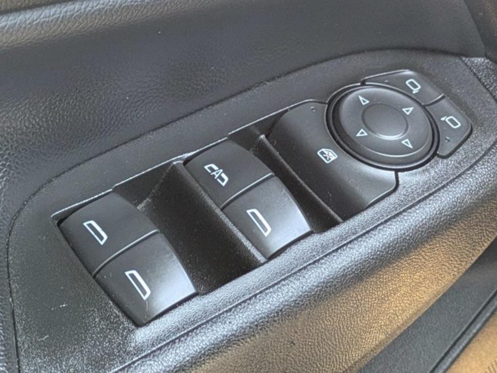 2020 Chevrolet Equinox - $16,900