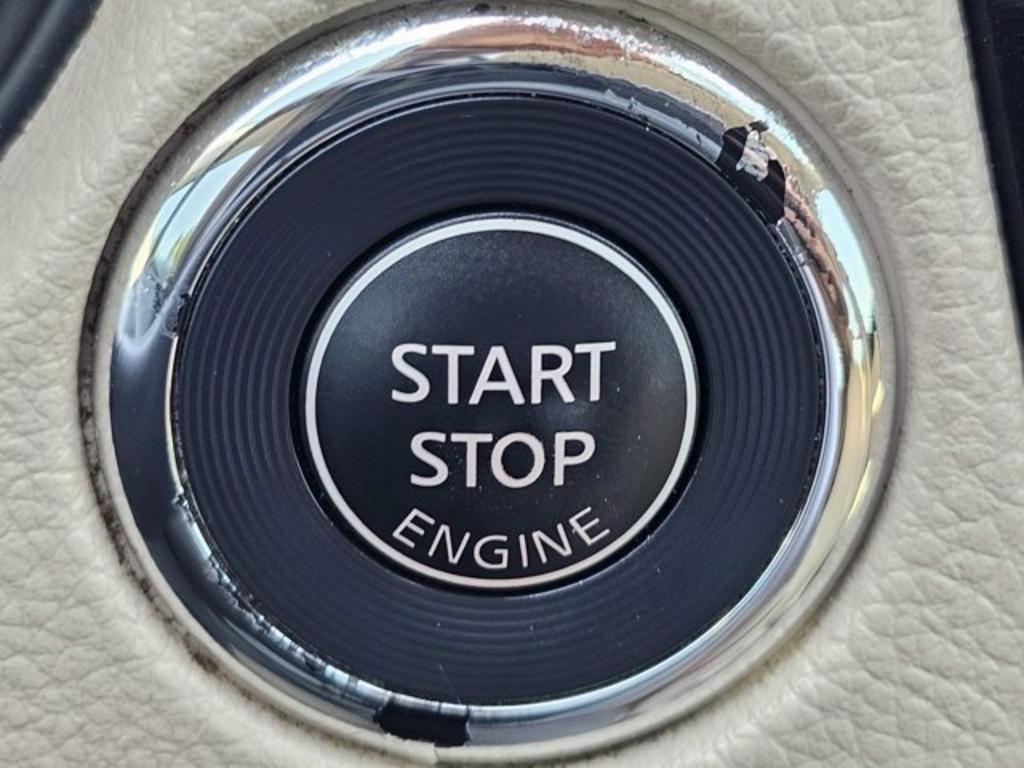 2016 Nissan Rogue - $13,700