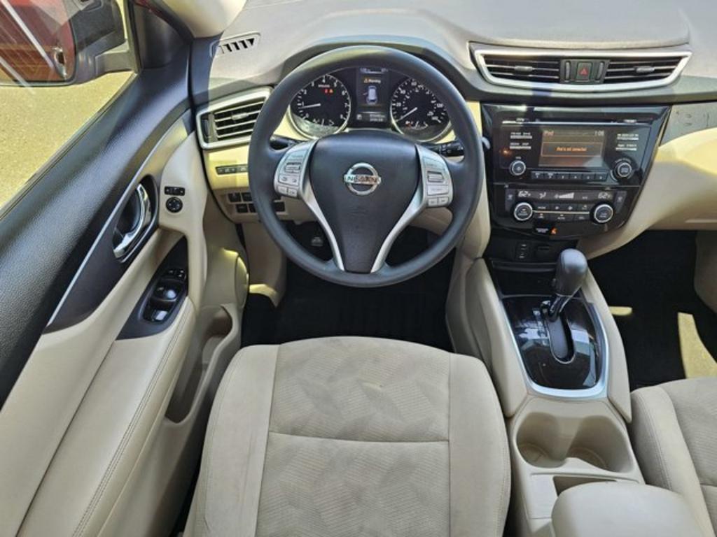 2016 Nissan Rogue - $13,700