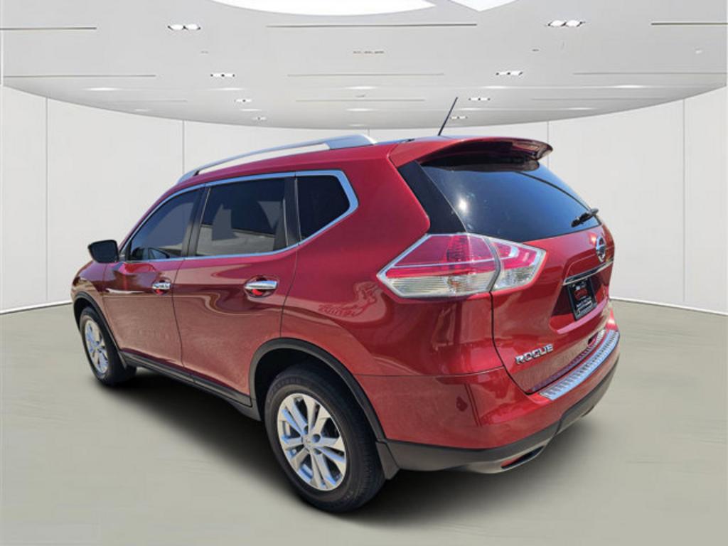 2016 Nissan Rogue - $13,700