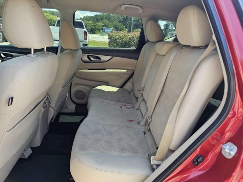 2016 Nissan Rogue - $13,700