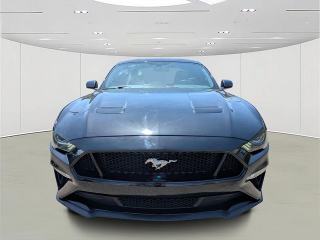 2019 Ford Mustang - $27,900
