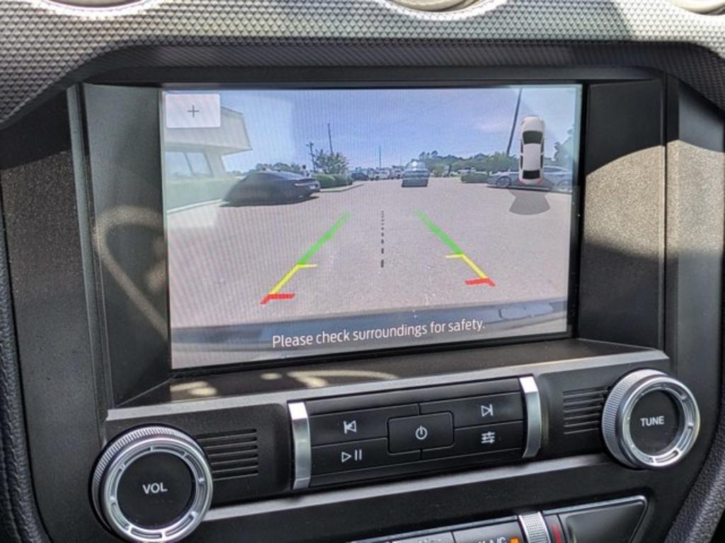 2019 Ford Mustang - $27,900