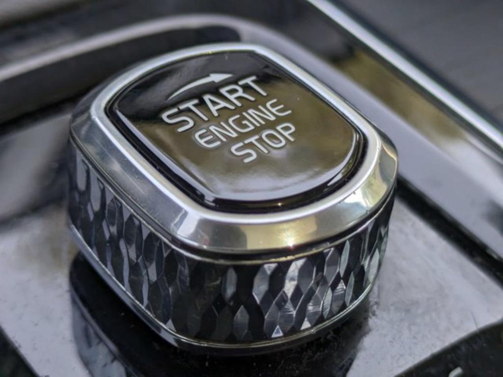 2020 Volvo XC90 - $22,900