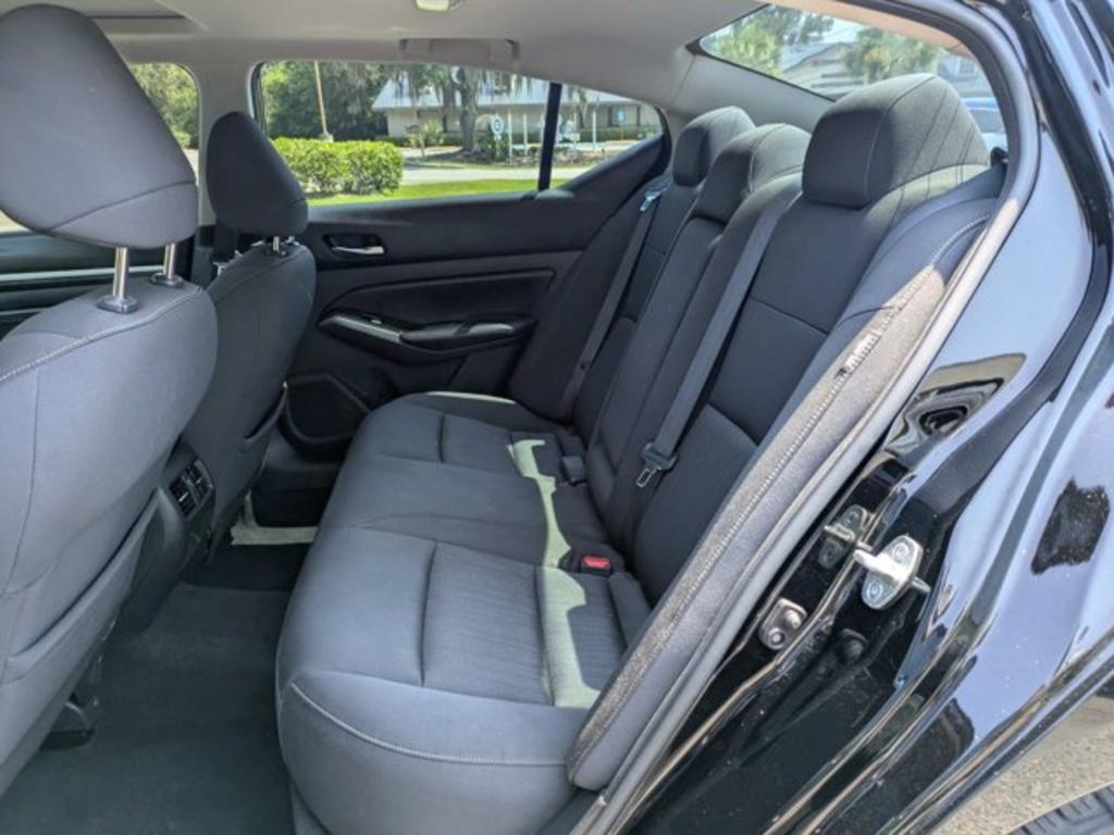 2020 Nissan Altima - $17,900