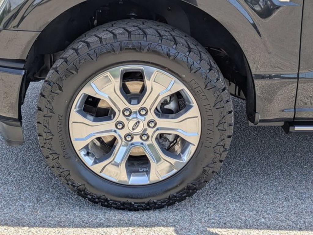 2021 Ford F-150 - $33,900