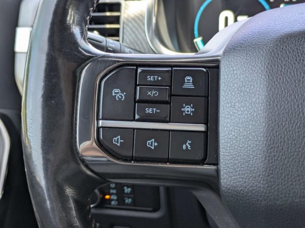 2021 Ford F-150 - $33,900