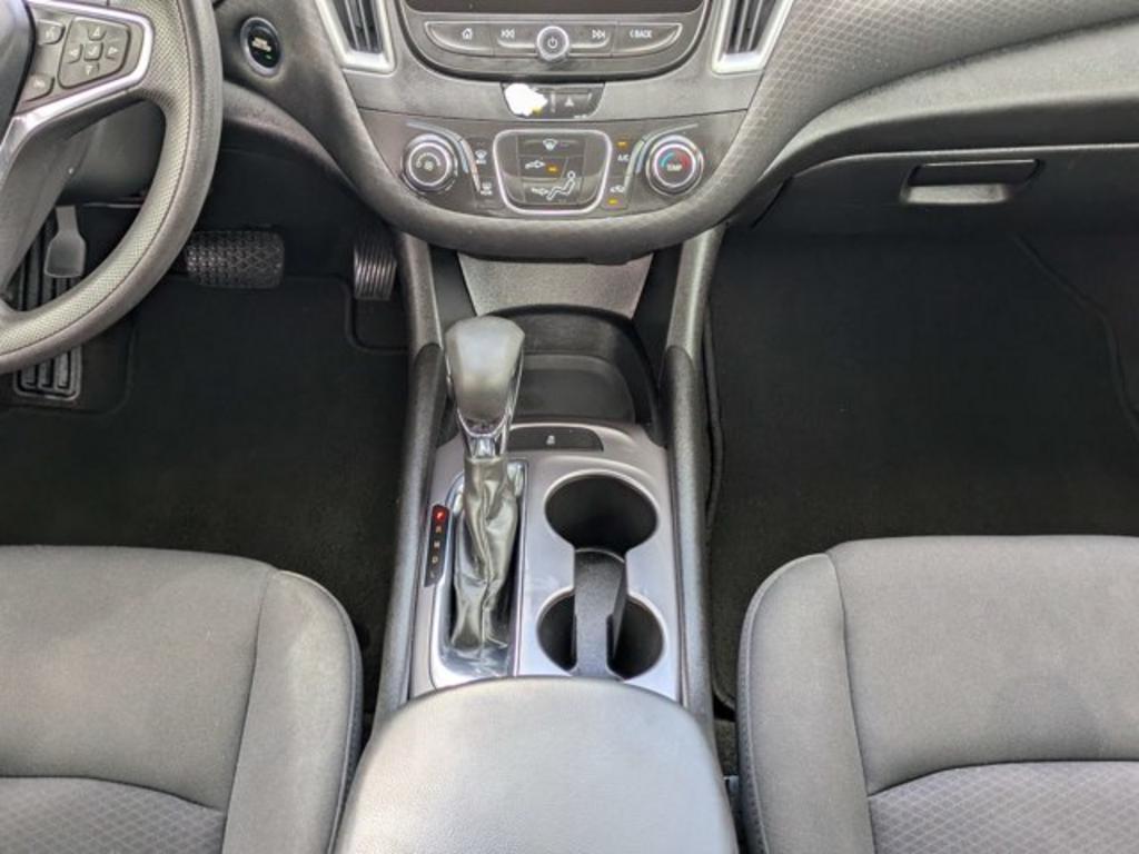 2021 Chevrolet Malibu - $18,900