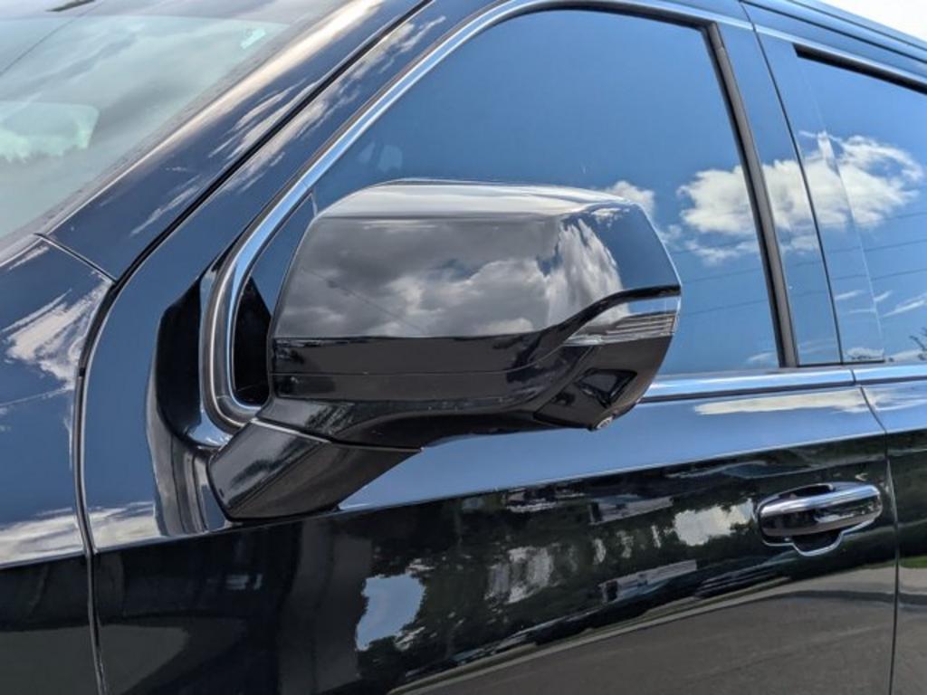 2022 Cadillac Escalade - $60,700