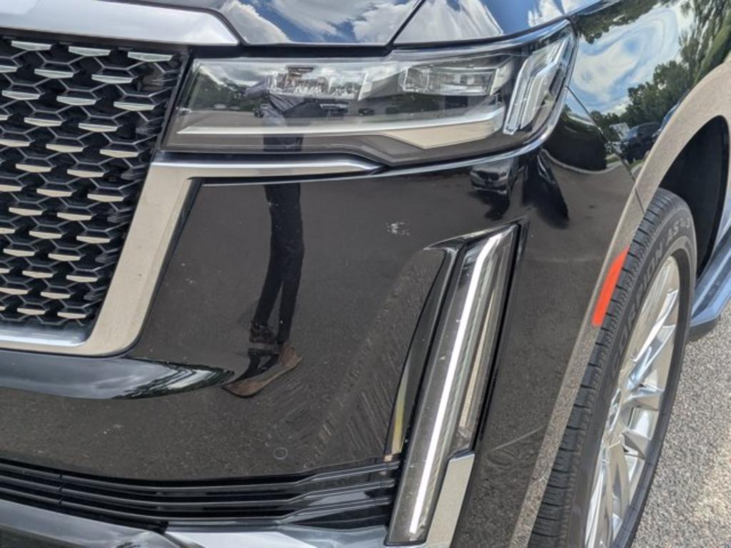 2022 Cadillac Escalade - $60,700