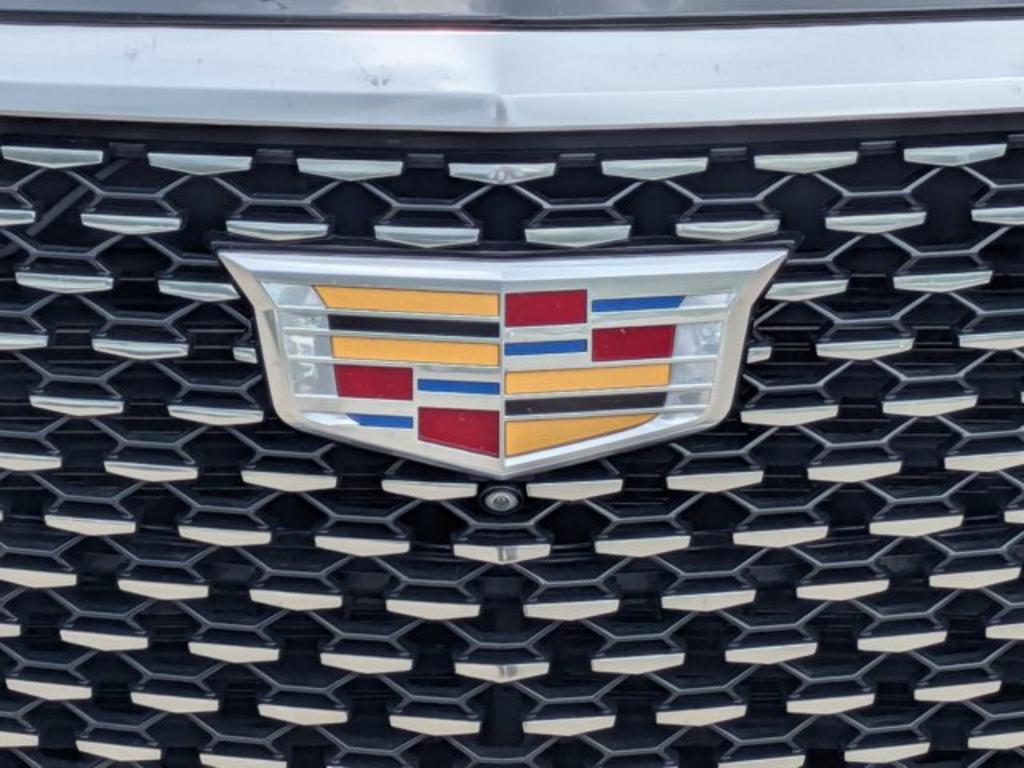 2022 Cadillac Escalade - $60,700