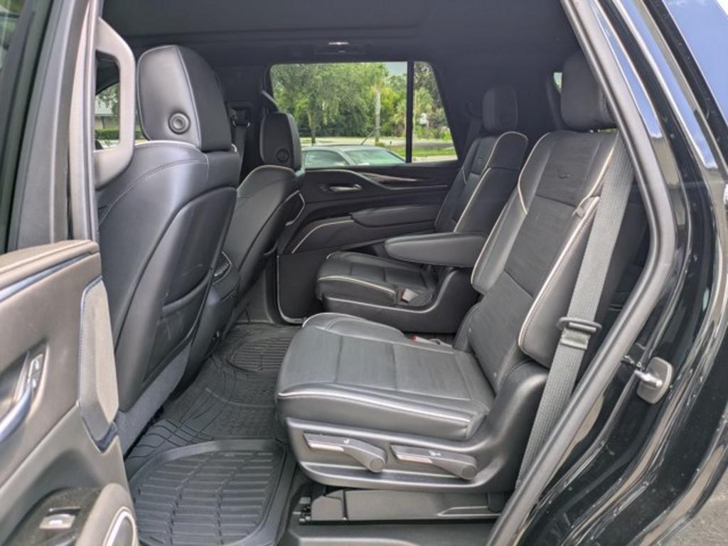2022 Cadillac Escalade - $60,700