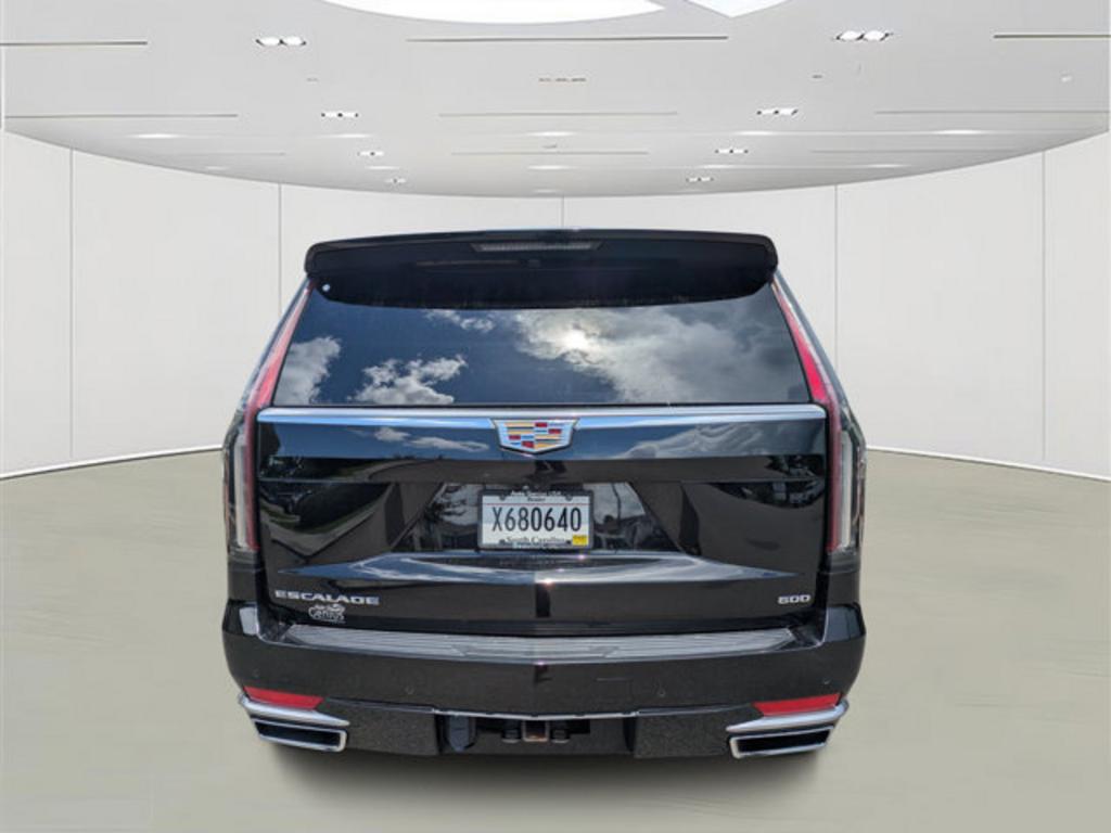 2022 Cadillac Escalade - $60,700