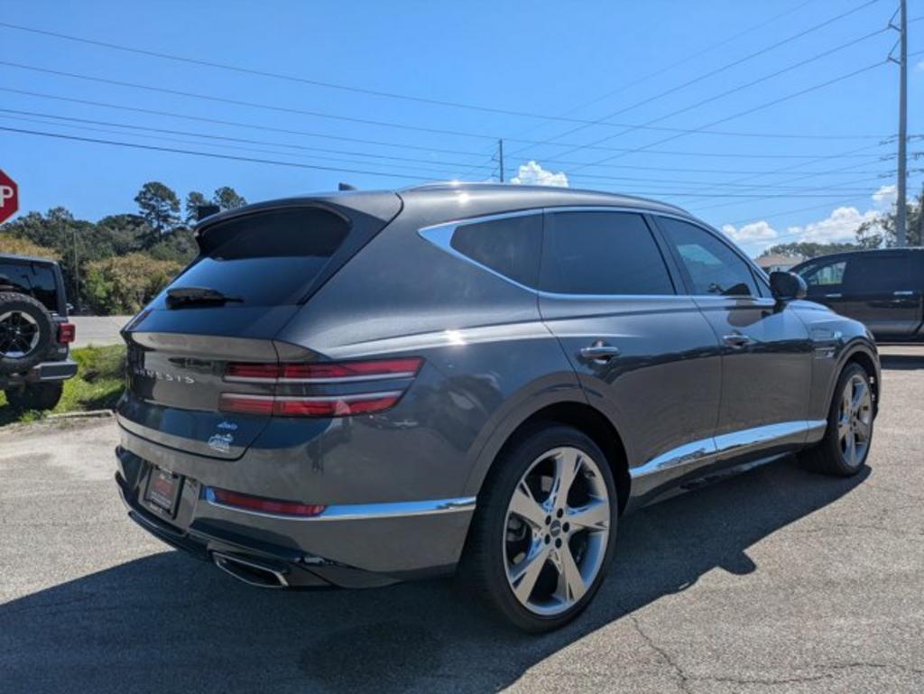 2022 Genesis GV80 - $37,900