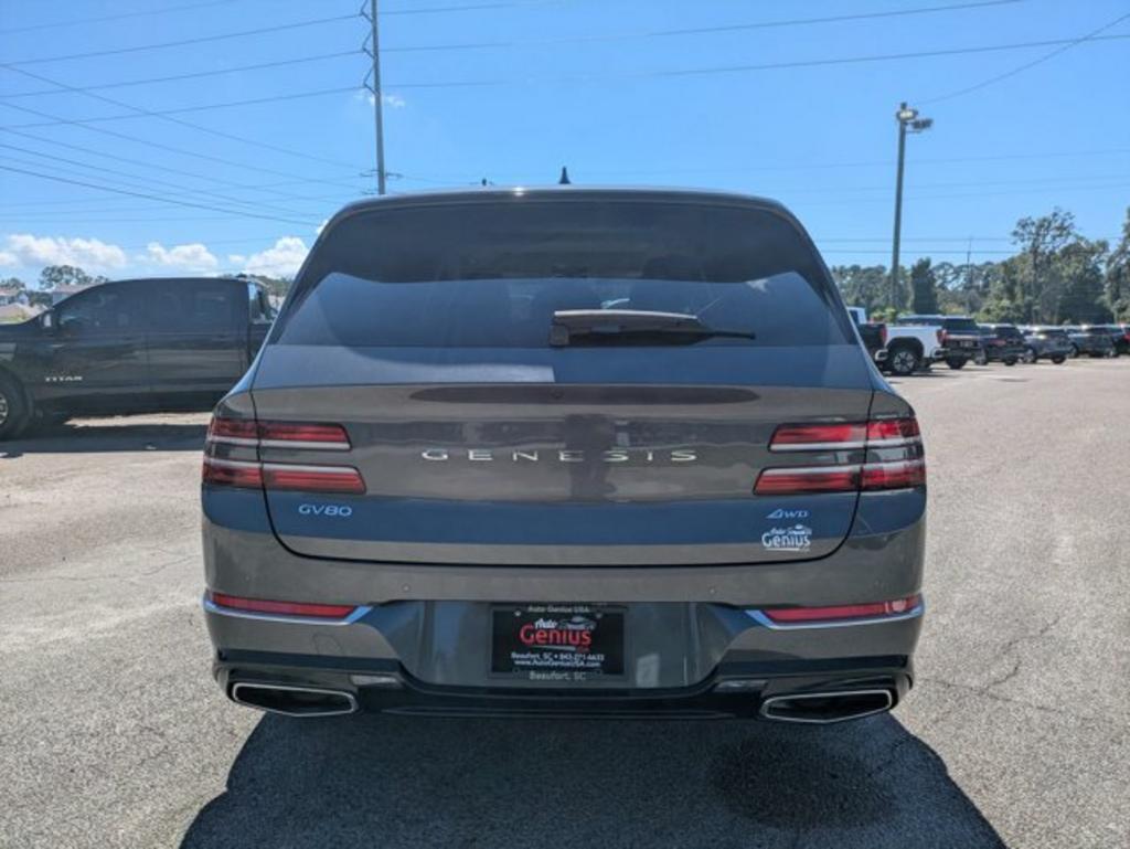 2022 Genesis GV80 - $37,900