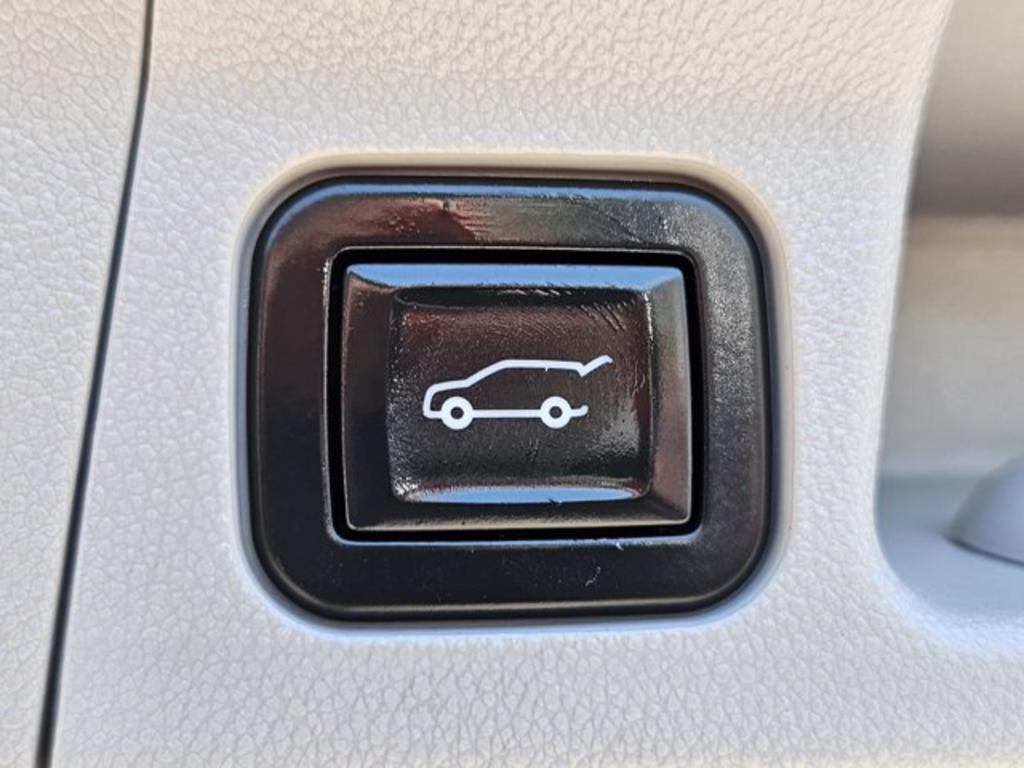 2020 GMC Acadia - $21,900