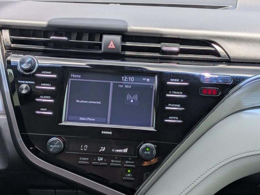 2020 Toyota Camry - $22,900