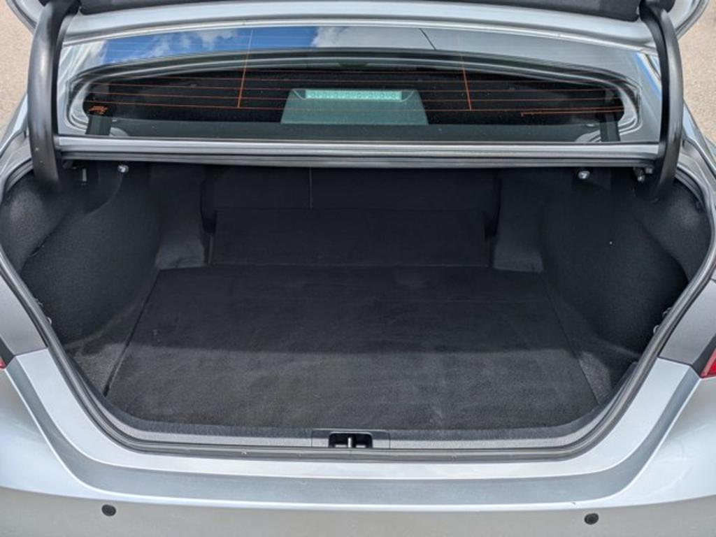 2020 Toyota Camry - $22,900