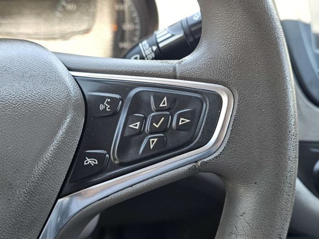 2018 Chevrolet Malibu - $14,900