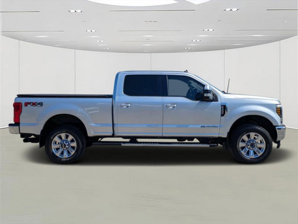 2019 Ford F-350 - $43,700