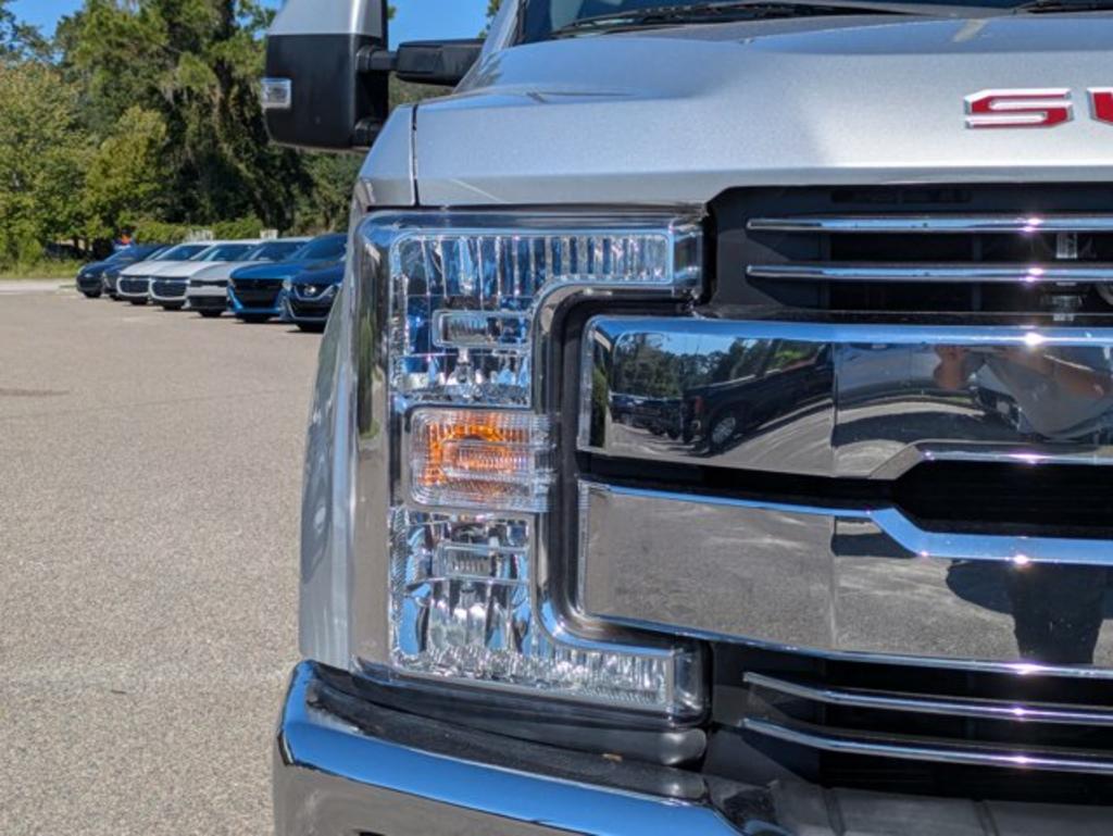2019 Ford F-350 - $43,700