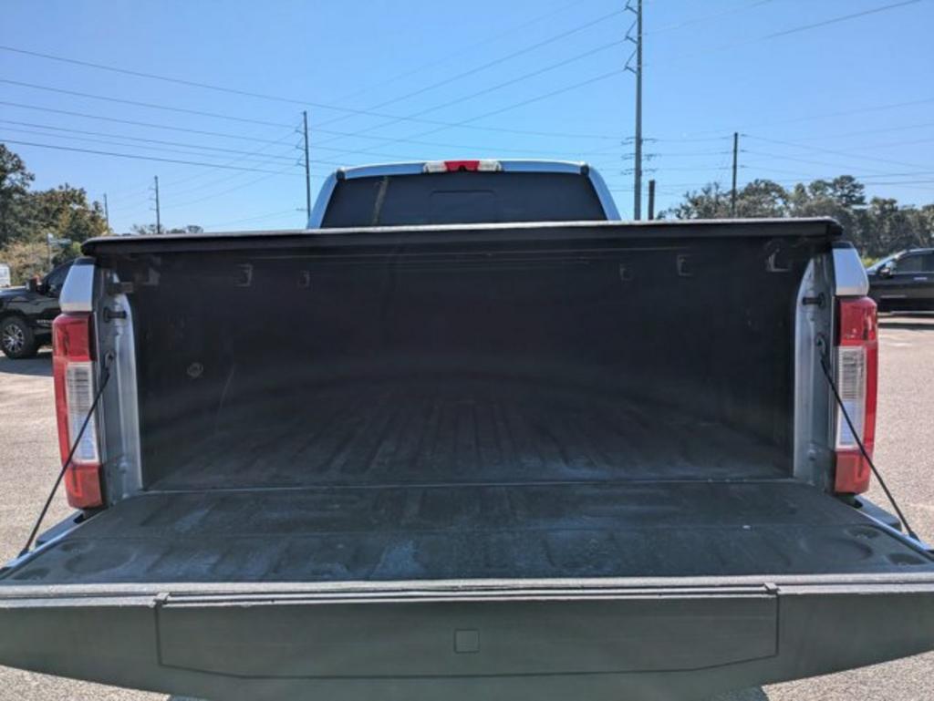 2019 Ford F-350 - $43,700