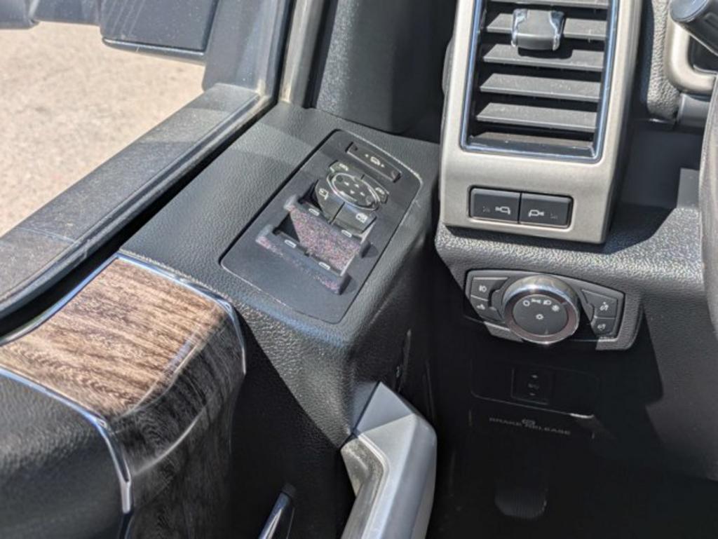 2019 Ford F-350 - $43,700