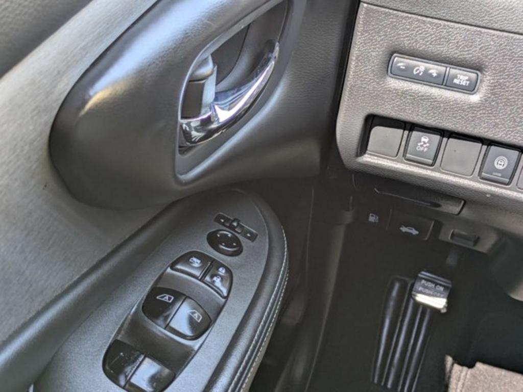 2021 Nissan Murano - $17,900