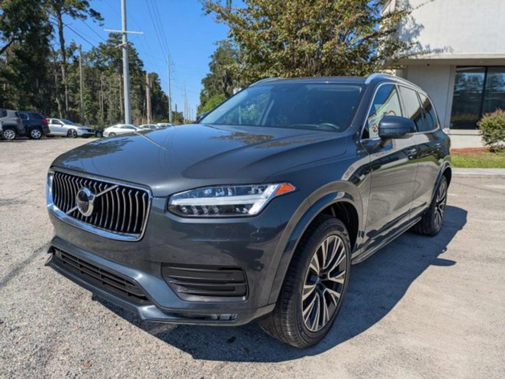 2021 Volvo XC90 - $30,900