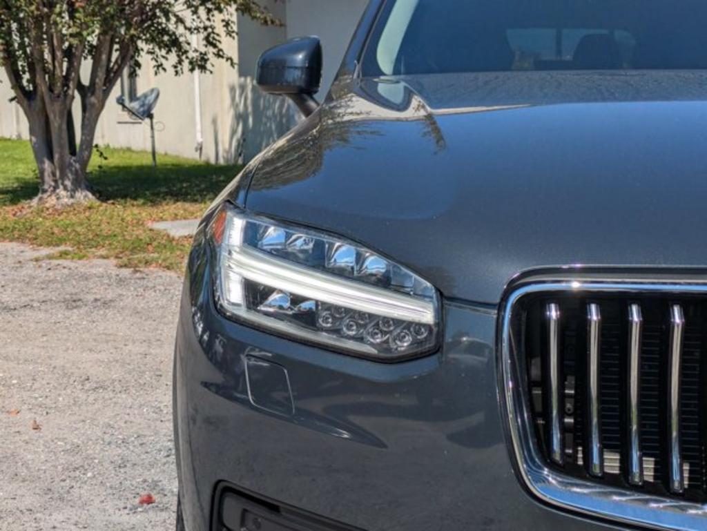 2021 Volvo XC90 - $30,900
