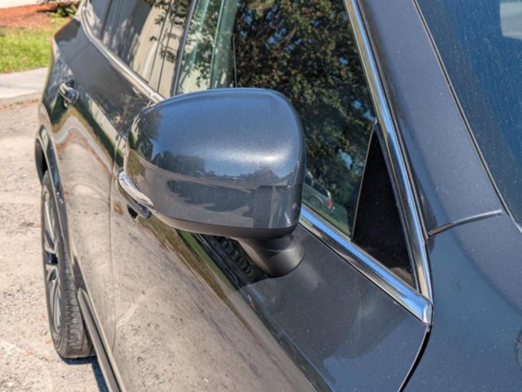2021 Volvo XC90 - $30,900