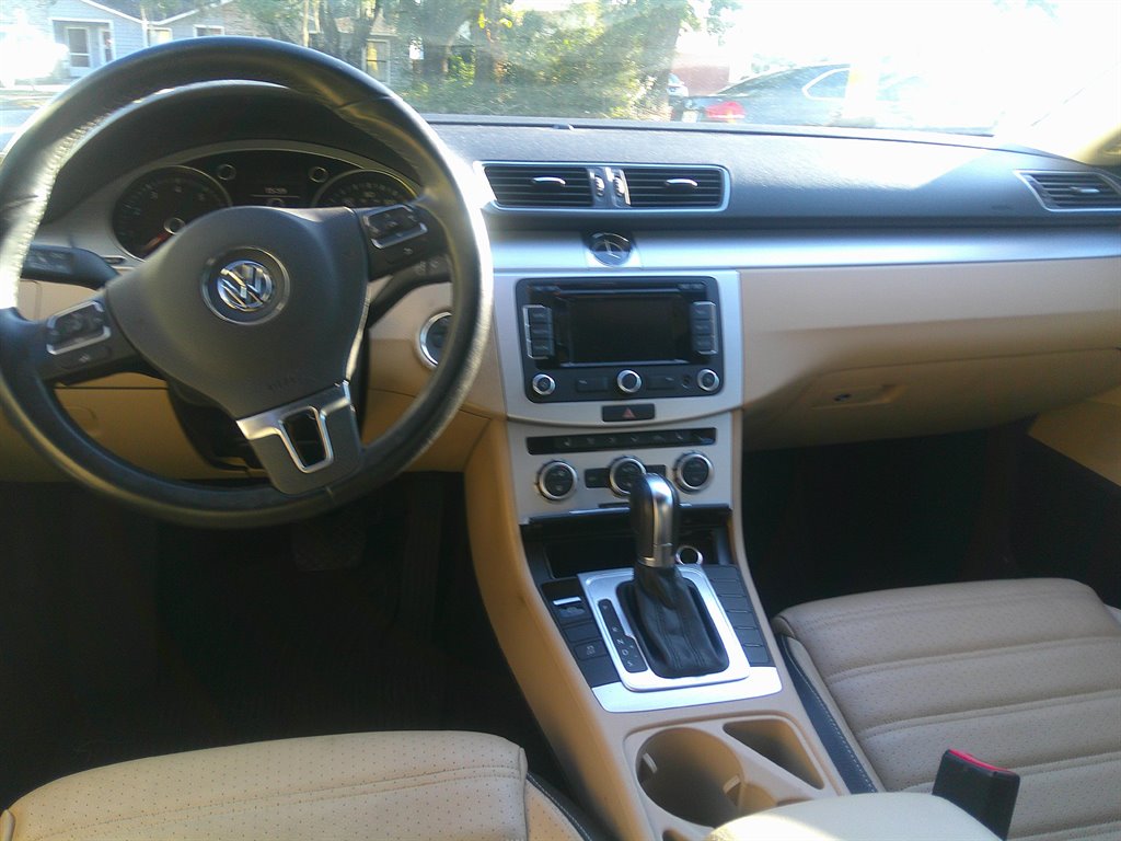 2014 Volkswagen CC Sport photo