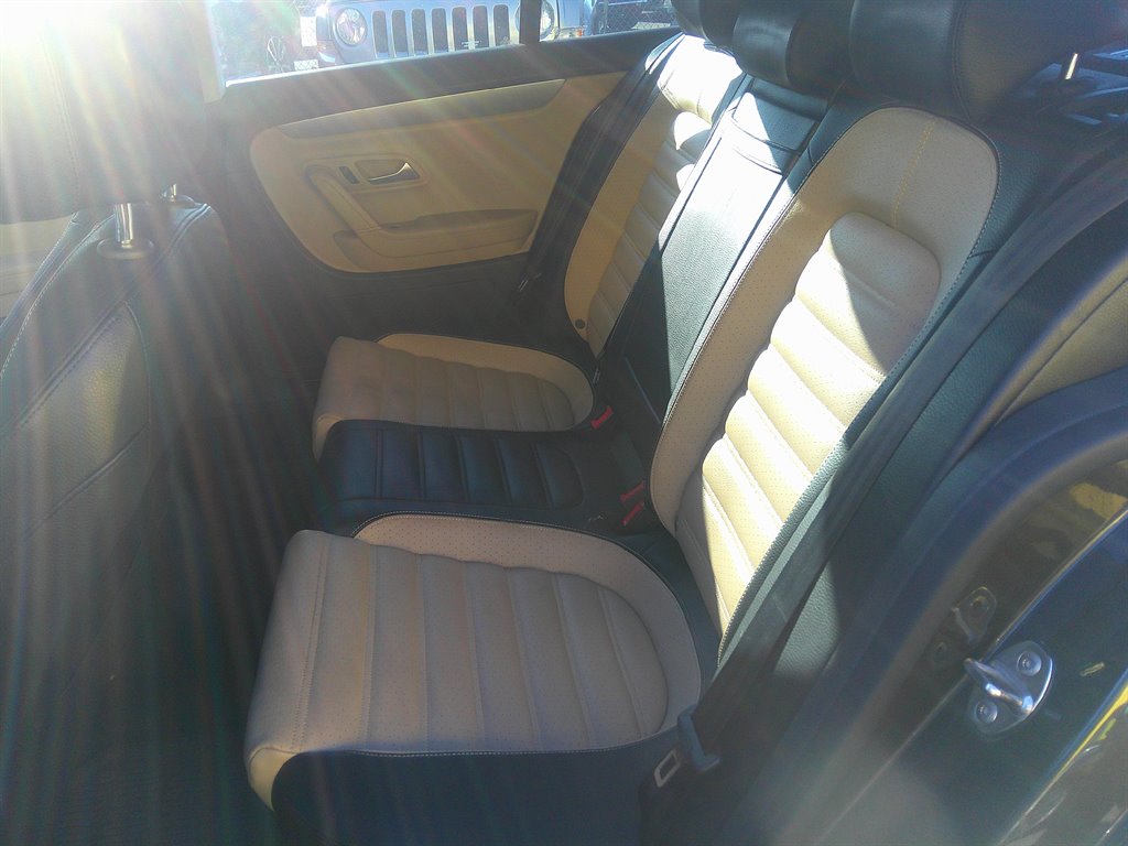 2014 Volkswagen CC Sport photo