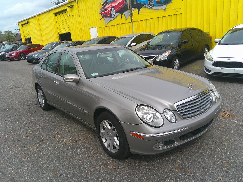 2003 Mercedes-Benz E-Class E320 photo