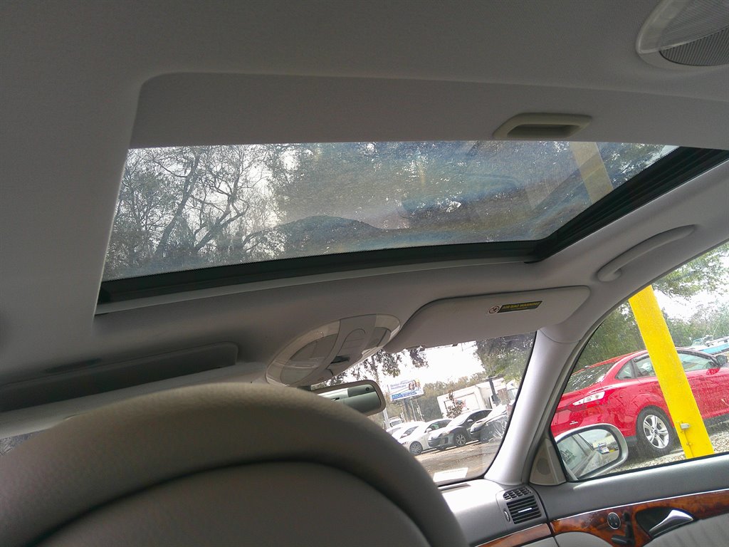 2003 Mercedes-Benz E-Class E320 photo