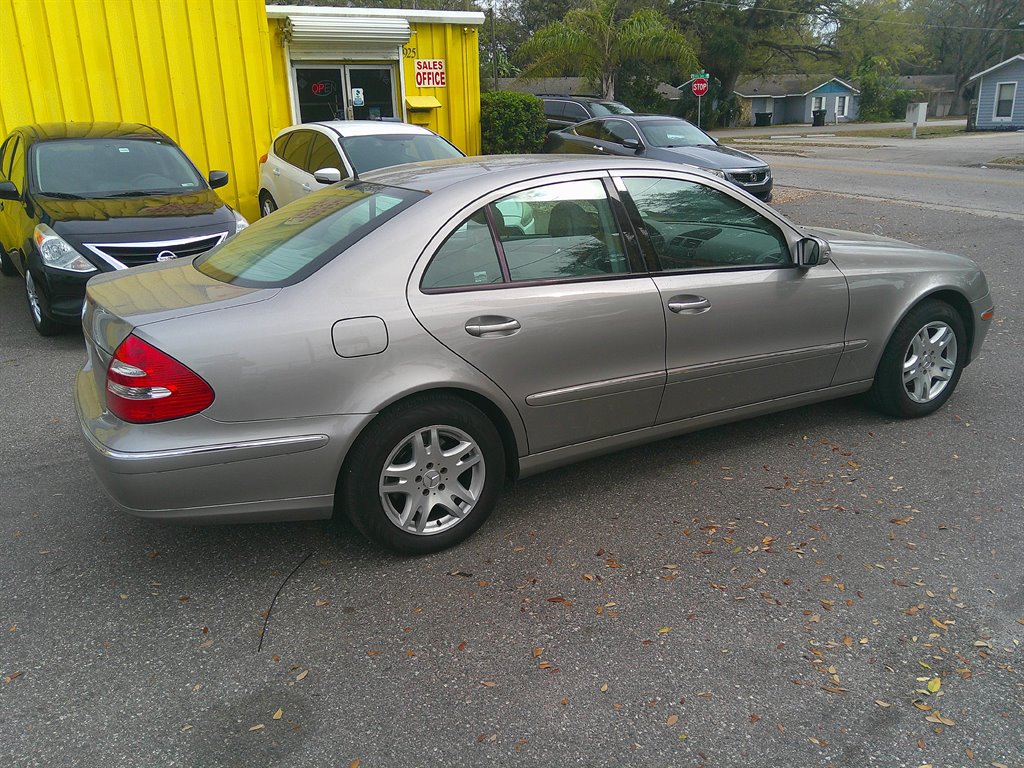 2003 Mercedes-Benz E-Class E320 photo