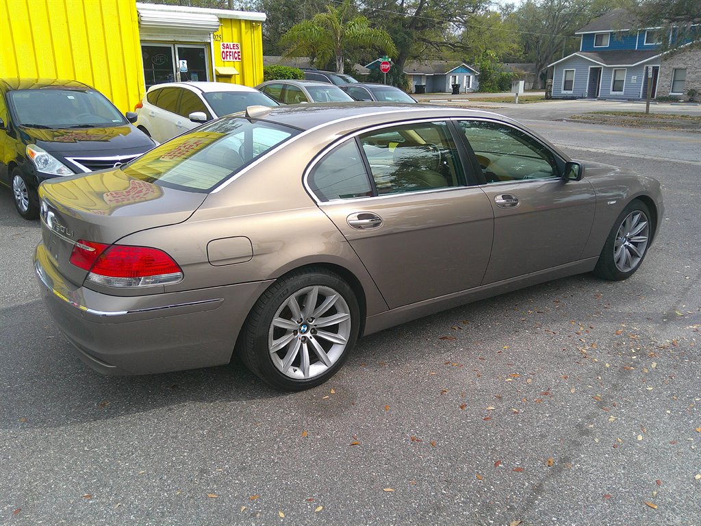 2007 BMW 7-Series 750Li photo