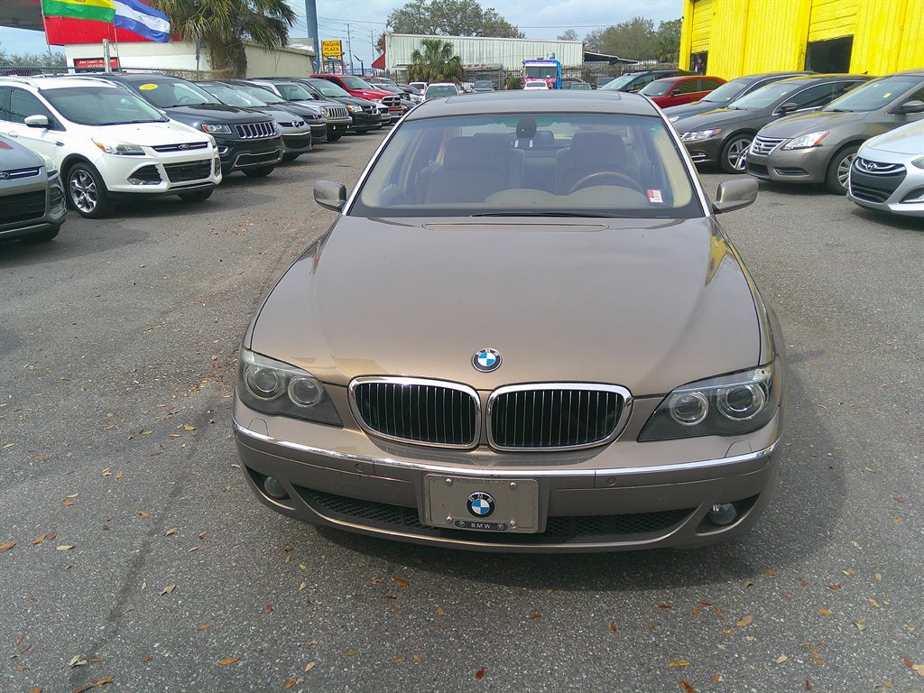 2007 BMW 7-Series 750Li photo
