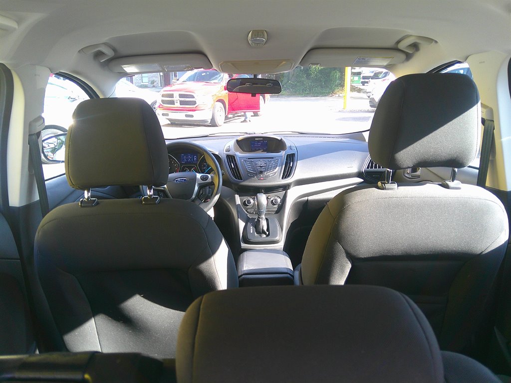 2014 Ford Escape S photo
