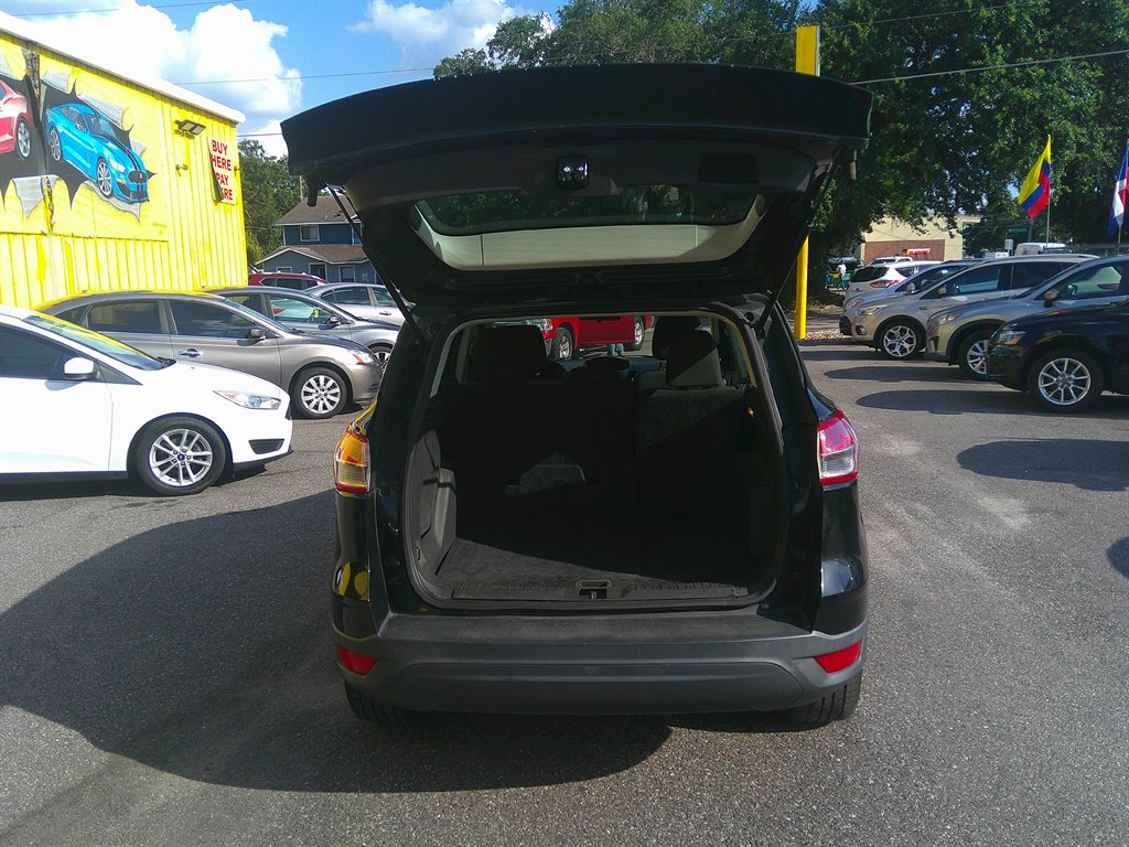 2014 Ford Escape S photo