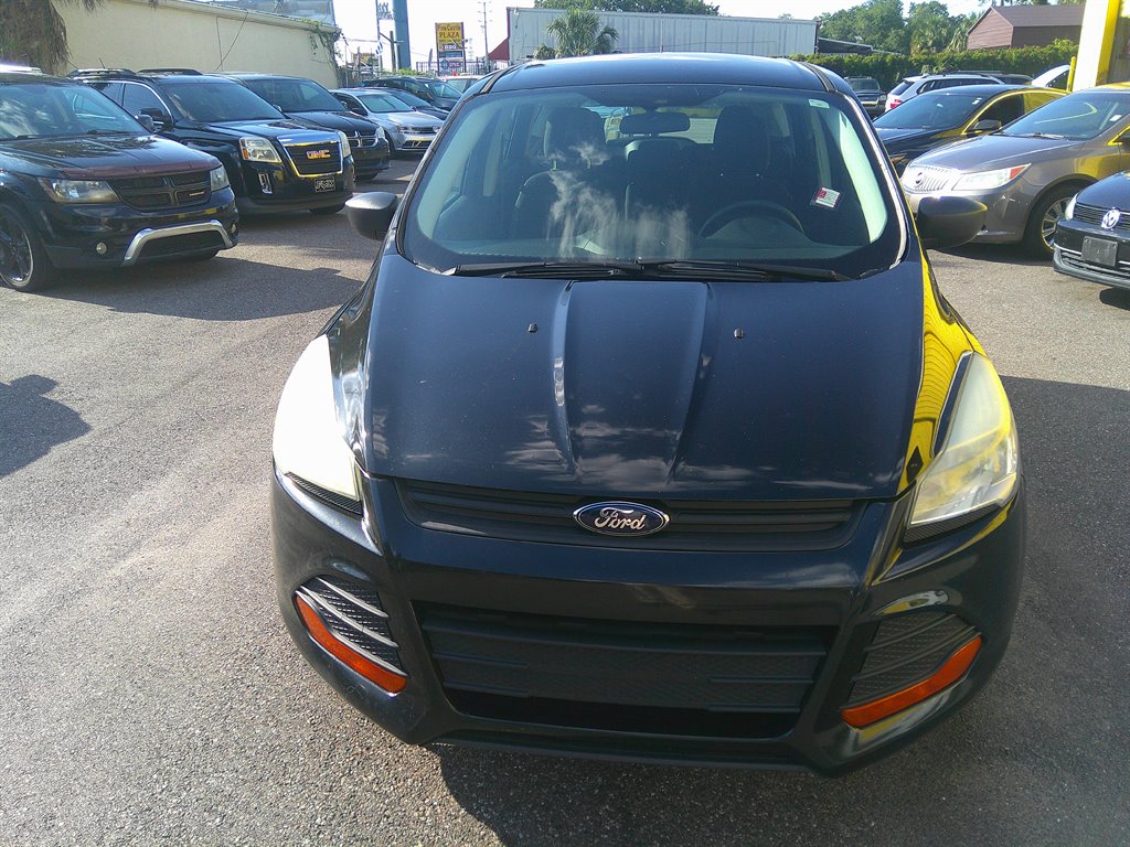 2014 Ford Escape S photo