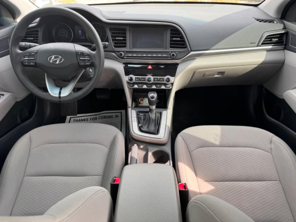 2020 Hyundai Elantra  photo
