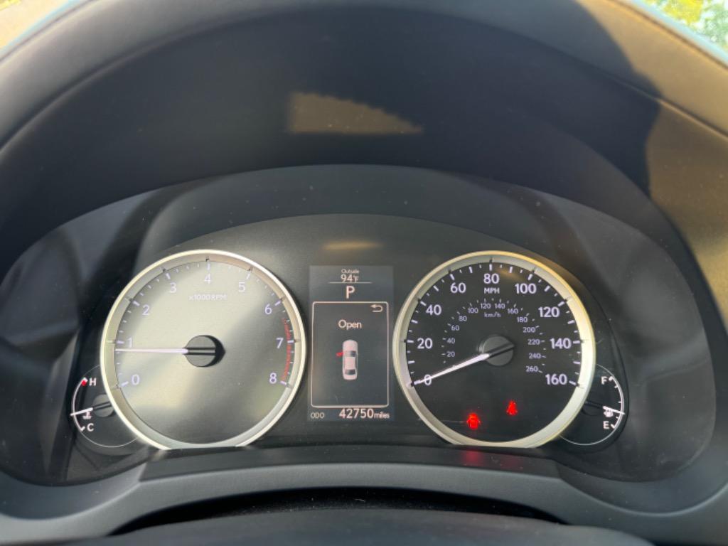 2015 Lexus IS 250 photo