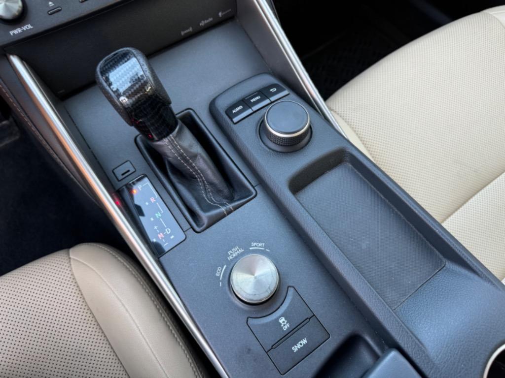 2015 Lexus IS 250 photo