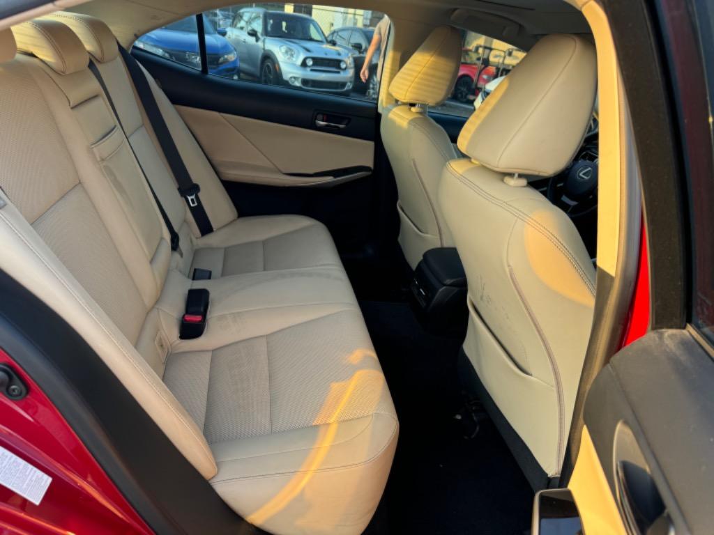 2015 Lexus IS 250 photo