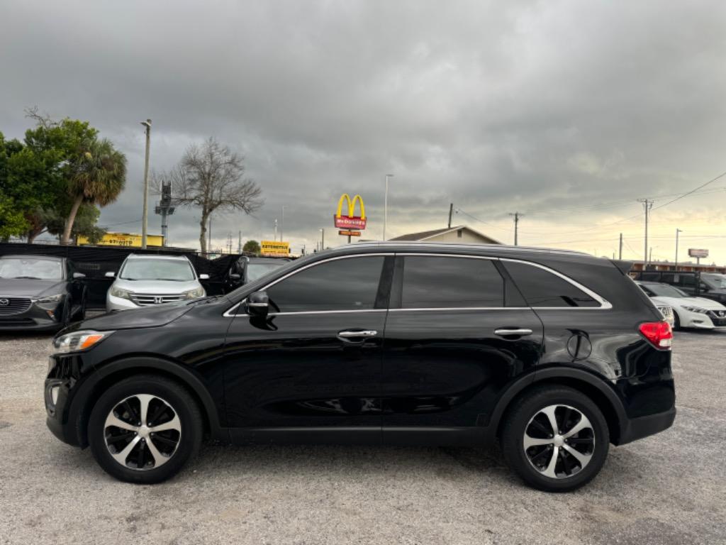 2016 Kia Sorento - $8,990