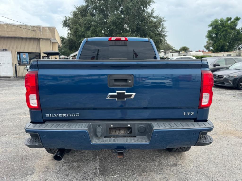2018 Chevrolet Silverado 1500 LTZ photo