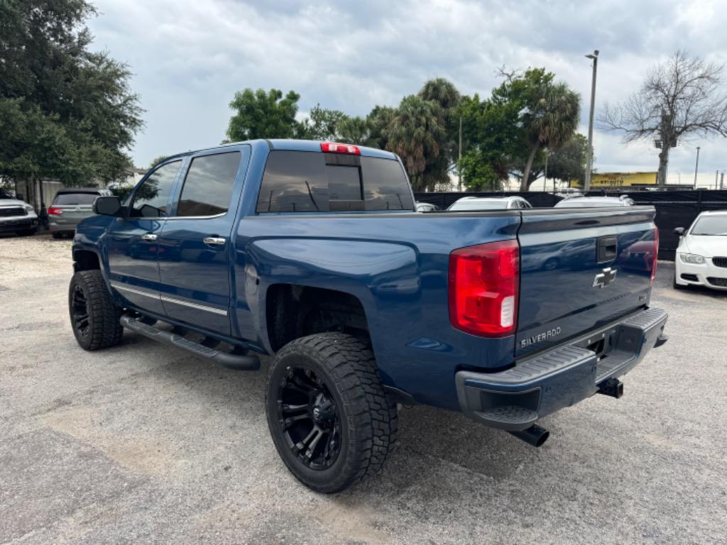 2018 Chevrolet Silverado 1500 LTZ photo