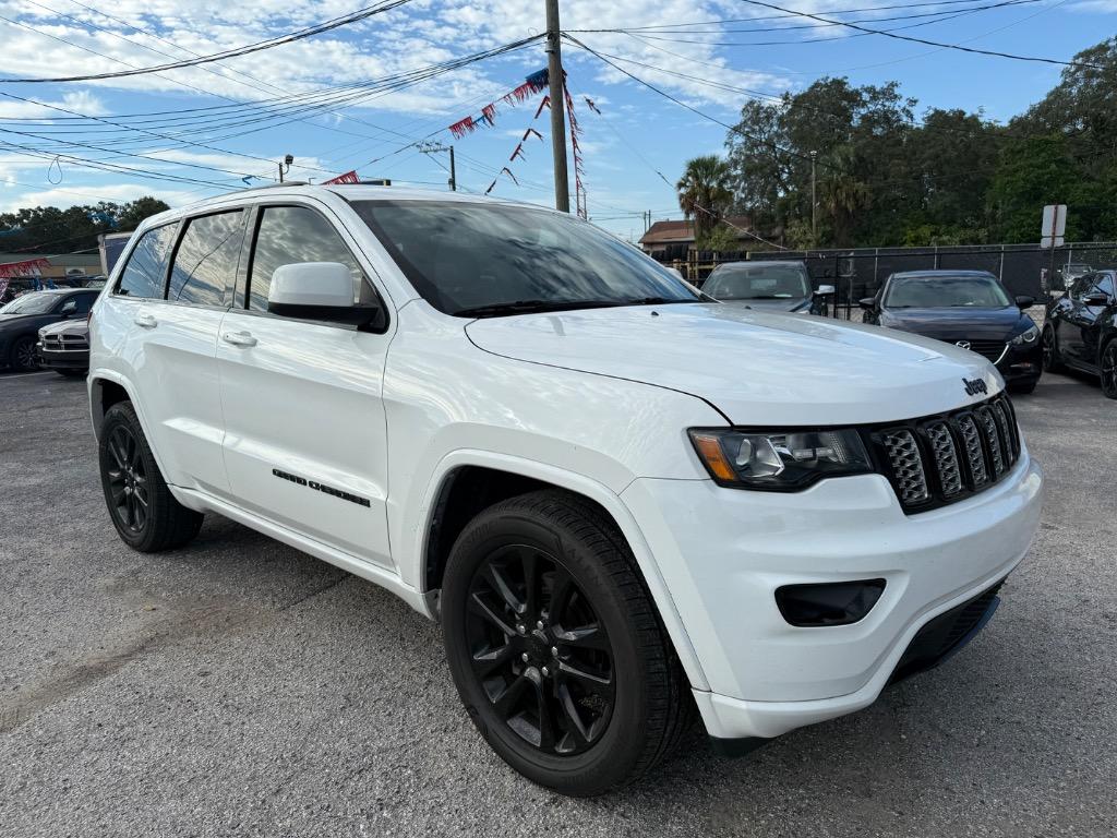 2019 Jeep Cherokee - $16,990
