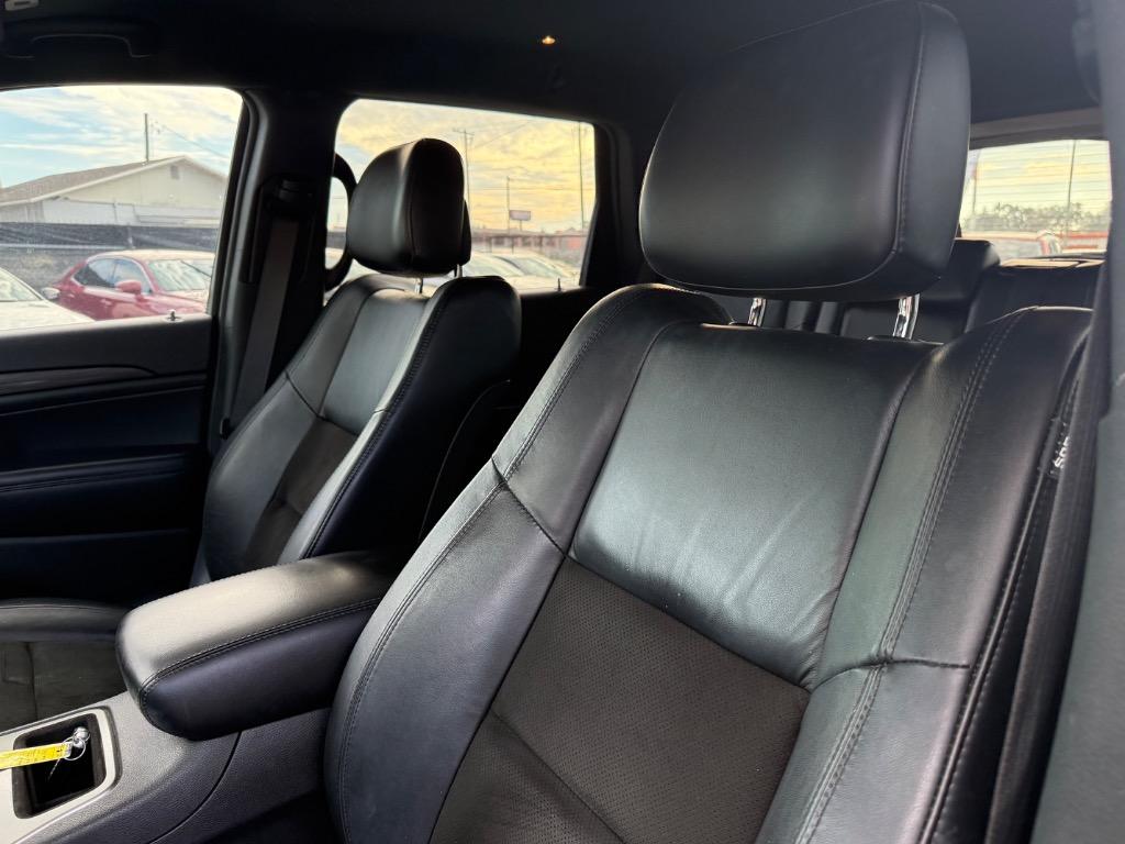 2019 Jeep Cherokee - $16,990